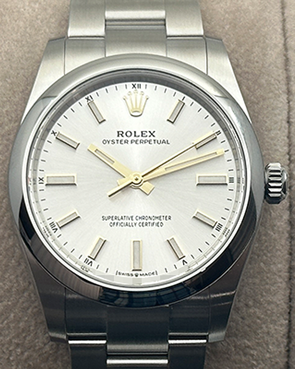 No Reserve - 2024 Rolex Oyster Perpetual 34MM Silver Dial Oyster Bracelet (124200)