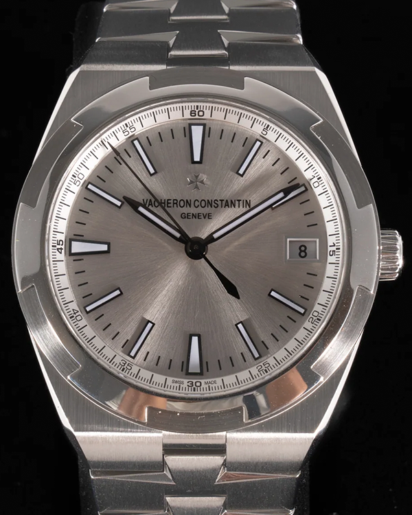 2018 Vacheron Constantin Overseas 41MM Silver Dial Steel Bracelet (4500V/110A-B126)