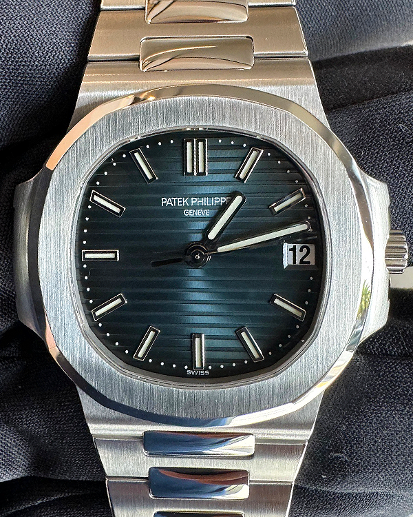 2006 Patek Philippe Nautilus 38.4MM Blue Dial Steel Bracelet (5800/1A-001)