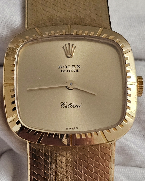 1976 Rolex Cellini Vintage 30MM Champagne Dial Gold Bracelet (4084)