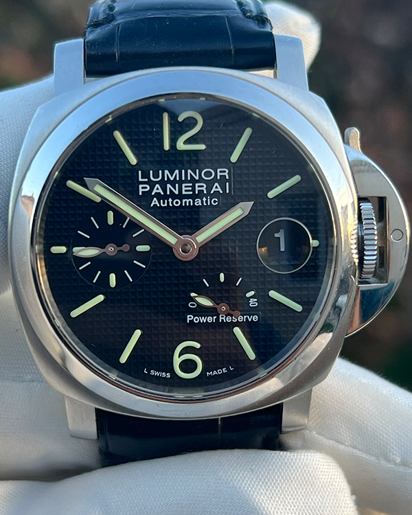 Panerai Luminor Power Reserve 40MM Black Dial Leather Strap (PAM00241)