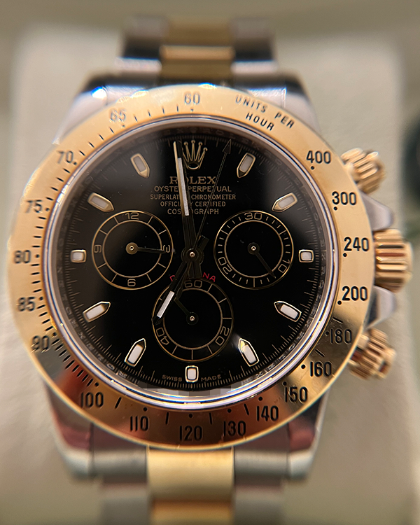 2009 Rolex Cosmograph Daytona 40MM Black Dial Two-Tone Oyster Bracelet (116523)