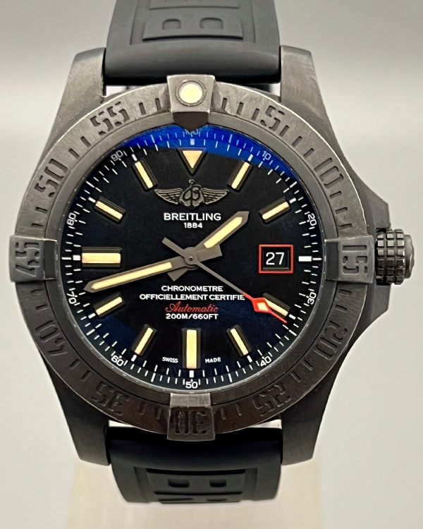 No Reserve - 2018 Breitling Avenger Blackbird S.E. 44MM Black Dial Rubber Strap (V1731110/BD74)