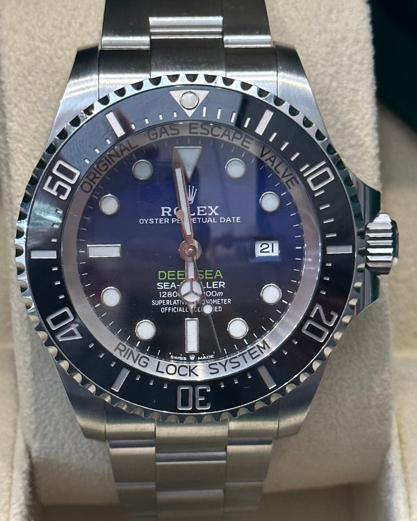 2020 Rolex Sea-Dweller Deepsea "James Cameron" 44MM Blue Dial Oystersteel Bracelet (126660)