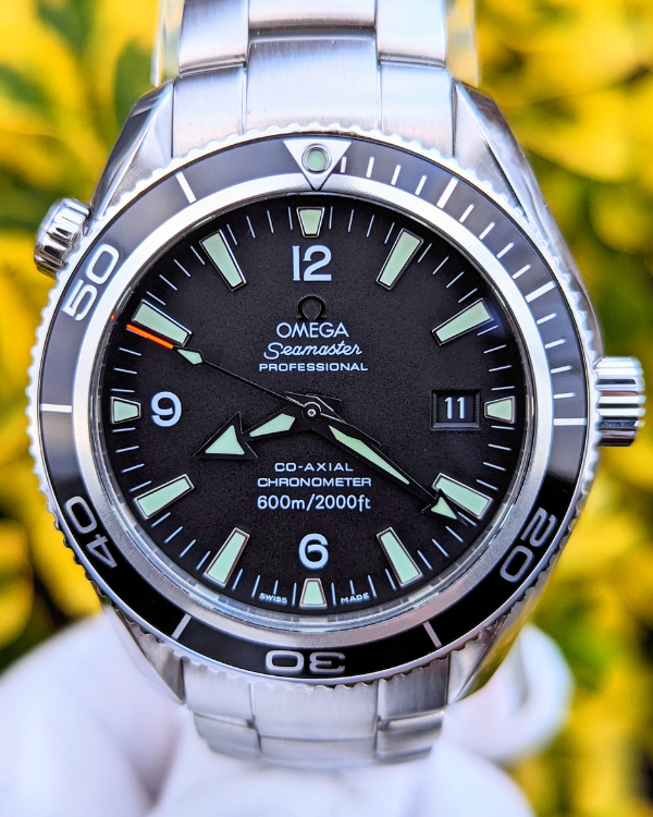 2010 Omega Seamaster Planet Ocean 42MM Black Dial Steel Bracelet (2201.50.00)