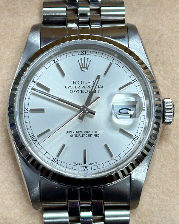 1988 (R Serial) Rolex Datejust Vintage 36MM Silver Dial Jubilee Bracelet (16220)