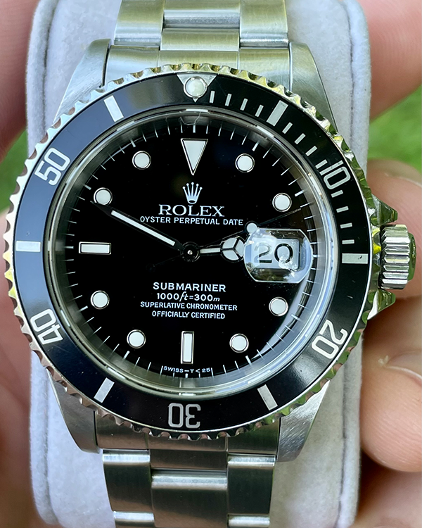 1996 Rolex Submariner Date 40MM Oystersteel Black Dial (16610)