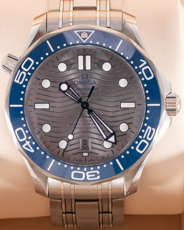 2019 Omega Seamaster Diver 300M 42MM Grey Dial Steel Bracelet (210.30.42.20.06.001)