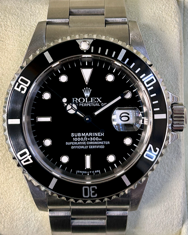 Rolex Submariner Date 40MM Black Dial Oystersteel Bracelet (16610)