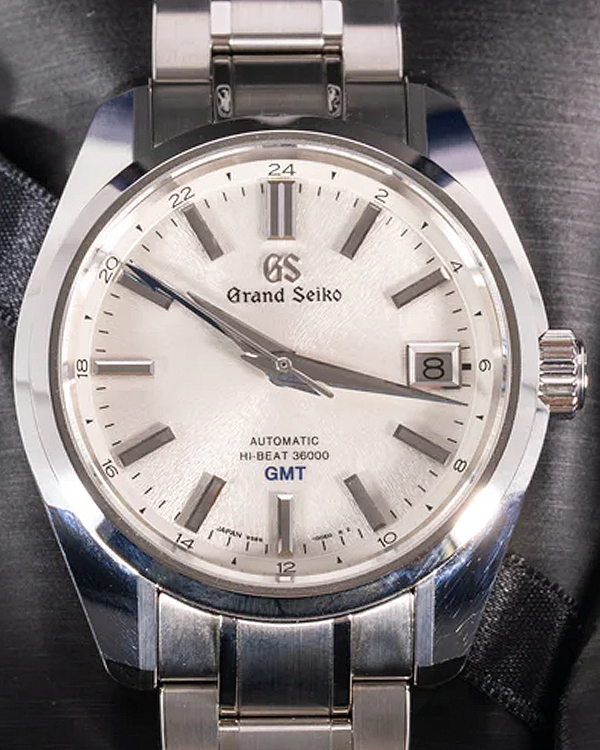 2022 Grand Seiko Heritage Collection GMT "Mt. Iwate" 40MM White Dial Steel Bracelet (SBGJ201)