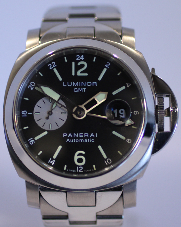 Panerai Luminor GMT Automatic 44MM Black Dial Steel Bracelet (PAM00161)