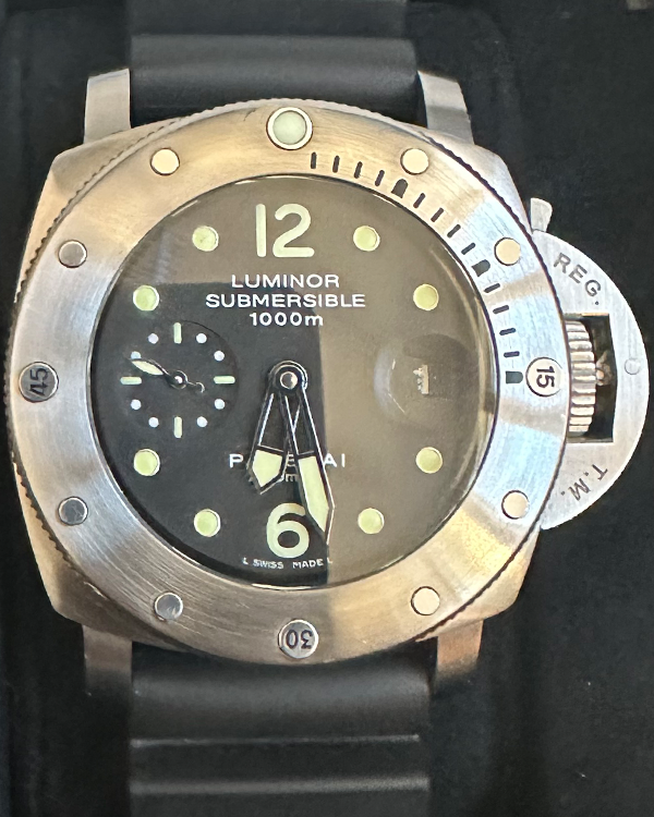 Panerai Luminor Submersible 1950 Steel Black Dial (PAM00243)