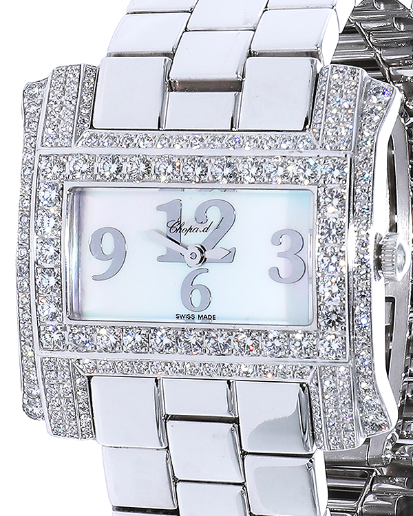 Chopard Classic 32MM Quartz Mother of Pearl Dial White Gold Bracelet (109265/1001)