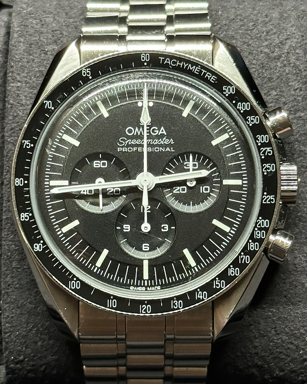 2021 Omega Speedmaster Professional Moonwatch 42MM Black Dial Steel Bracelet  (310.30.42.50.01.001)