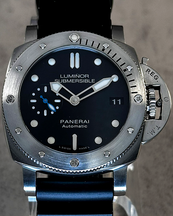 2019 Panerai Luminor Submersible 1950 3 Days Automatic 42MM Black Dial Rubber Strap (PAM00682)