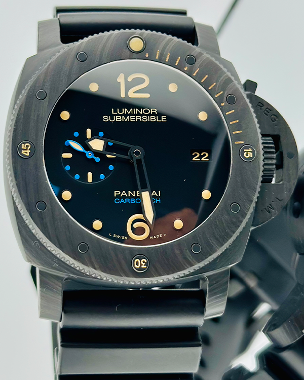 2017 Panerai Luminor Submersible 1950 3 Days Automatic 47MM Black Dial Rubber Strap (PAM00616)