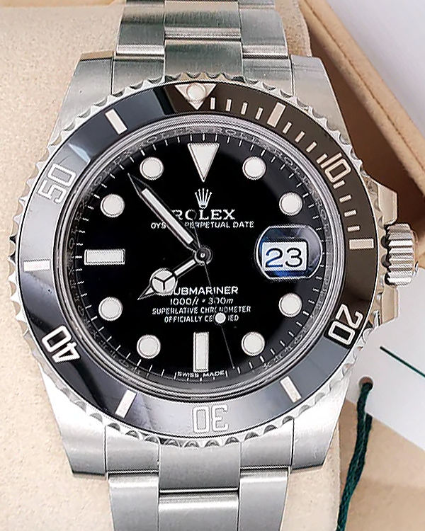 Rolex Submariner 40MM Black Dial Oyster Bracelet (116610LN)