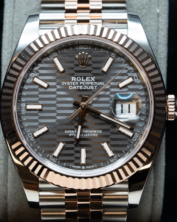 2023 Rolex Datejust 41MM Motif Grey Dial Two-Tone Rose Gold Jubilee Bracelet (126331)