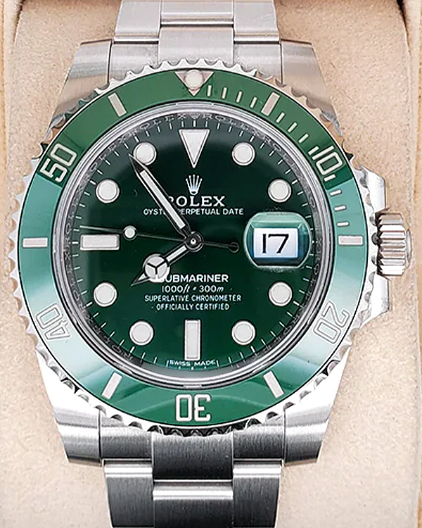 Rolex Submariner Date "Hulk" 40MM Green Dial Oyster Bracelet (116610LV)