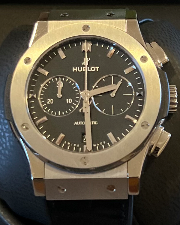 Hublot Classic Fusion 42MM Black Dial Rubber/Leather Strap (541.NX.1171.LR)