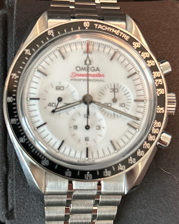 2024 Omega Speedmaster Professional Moonwatch 42MM White Dial Steel Bracelet (310.30.42.50.04.001)