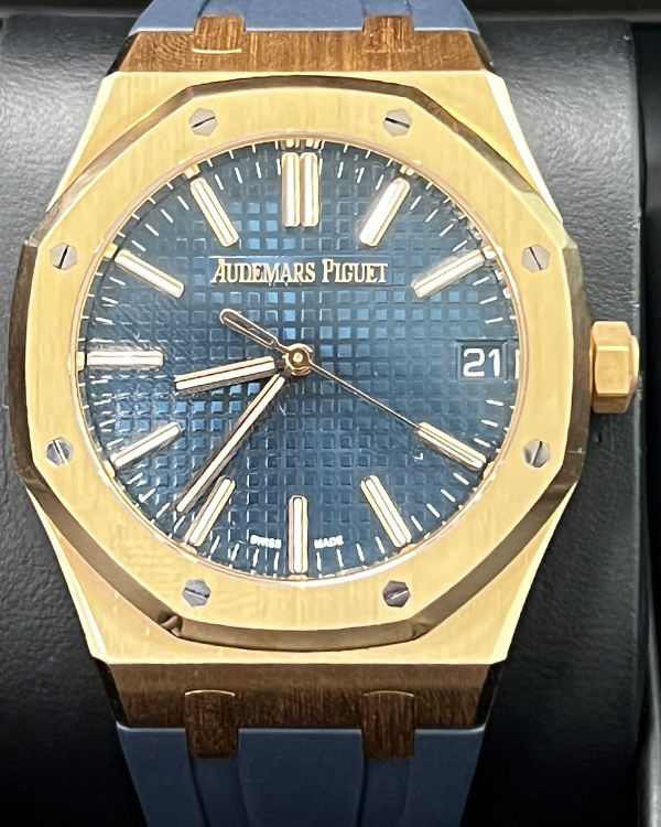 2023 Audemars Piguet Royal Oak 41MM Blue Dial Rubber Strap ( 15510OR.OO.D315CR.02)