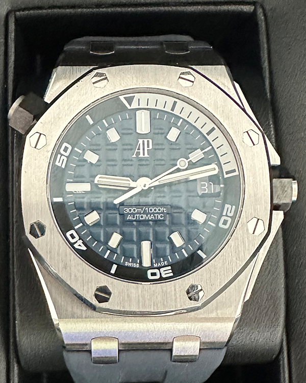 2022 Audemars Piguet Royal Oak Offshore Diver 42MM Blue Dial Rubber Strap (15720ST.OO.A027CA.01)