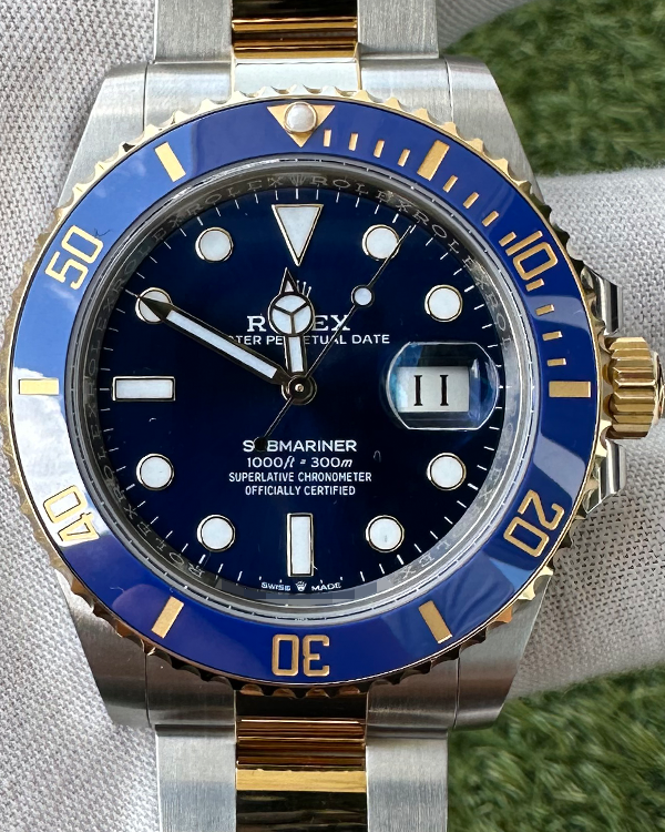 2023 Rolex Submariner Date Oystersteel and Yellow Gold Blue Dial (126613LB)