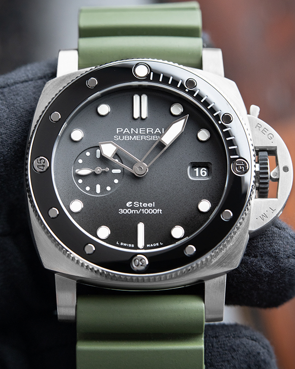 2022 Panerai Submersible QuarantaQuattro ESteel Grigio Roccia Grey Dial Watch (PAM01288)