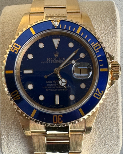 Rolex Submariner Date 40MM Blue Dial Yellow Gold Bracelet (16618)