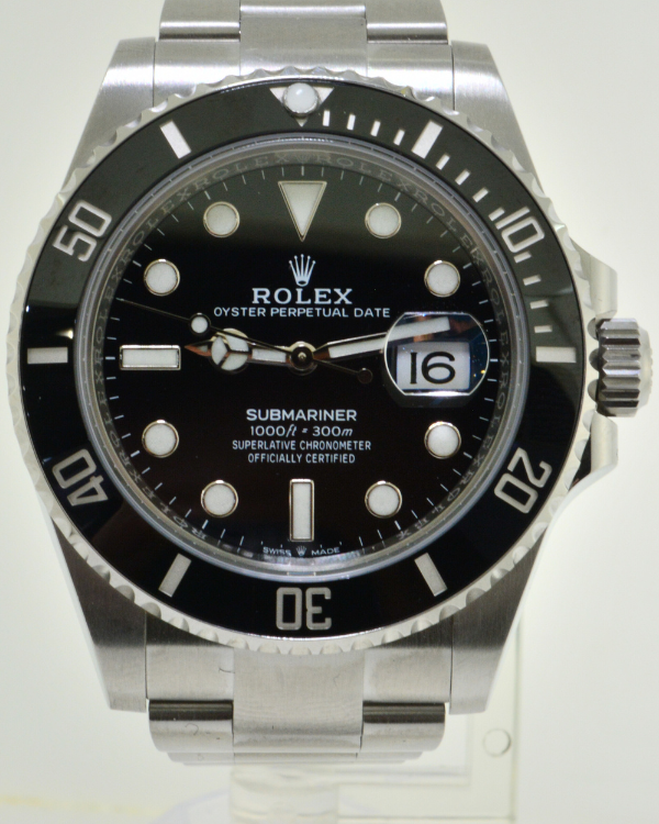 Rolex Submariner Date 41MM Black Dial Oystersteel Bracelet (126610LN ...