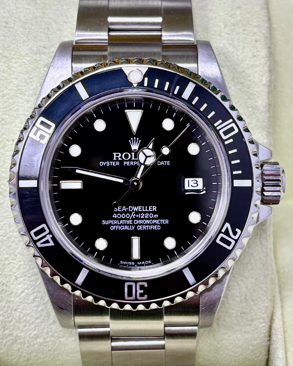 2005 (F serial) Rolex Sea-Dweller 40MM Black Dial Oyster Bracelet (16600)