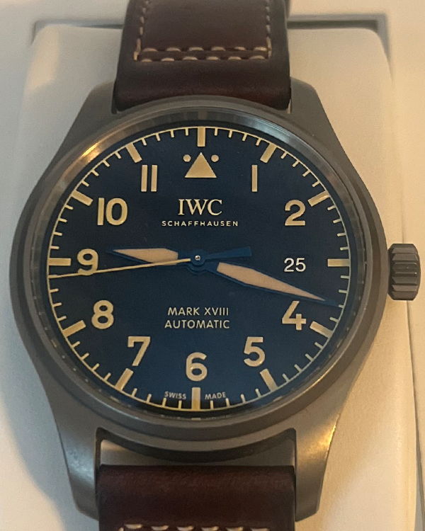 2018 IWC Schaffhausen Pilot Mark 40MM Black Dial Leather Strap (IW327006)