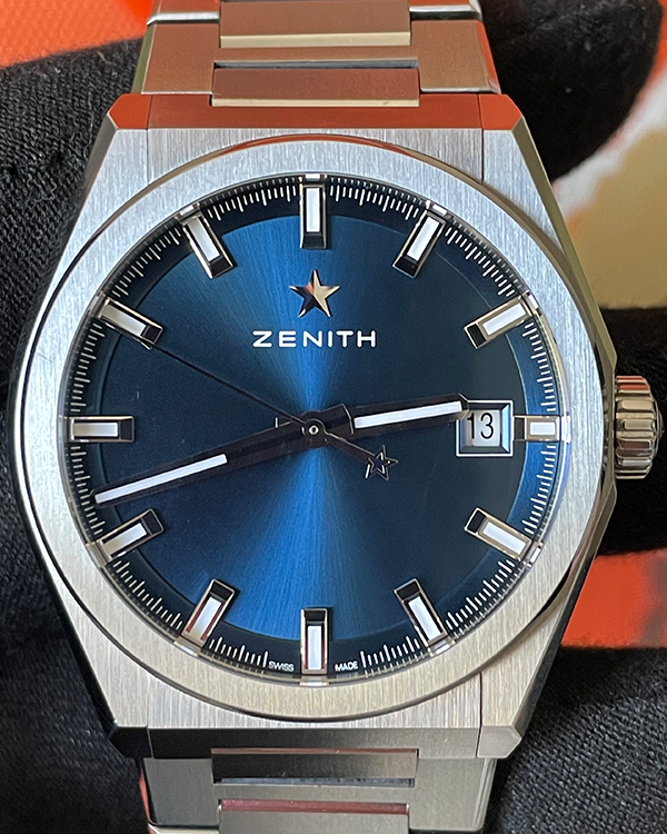 2021 Zenith Defy Classic 41MM Blue Dial Titanium Bracelet (95.9000.670/51.M9000)