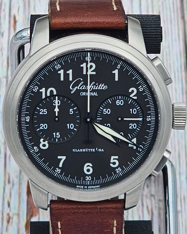 2011 Glashütte Original Senator Navigator Chronograph 44MM Black Dial Leather Strap (39-34-17-17-04)