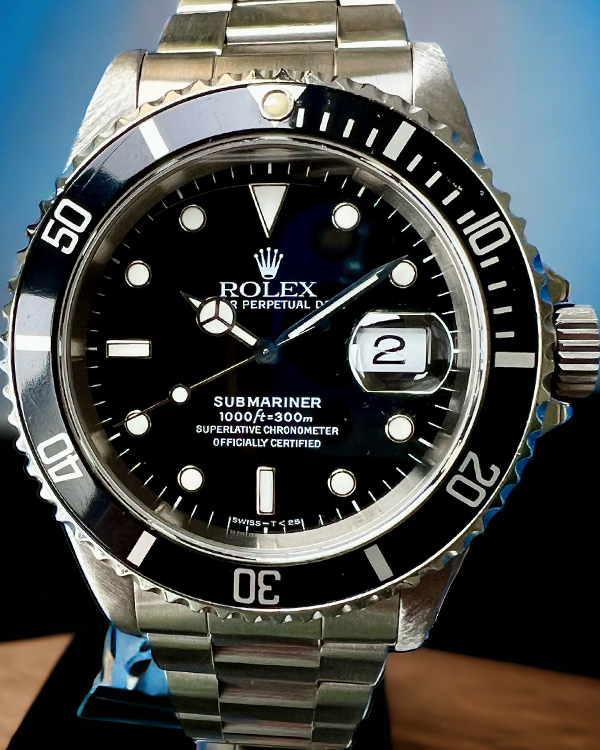 1998 Rolex Submariner Date 40MM Black Dial Oyster Bracelet (16610)