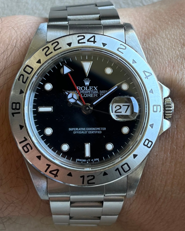 Rolex Explorer II Oystersteel Black Dial (16570)