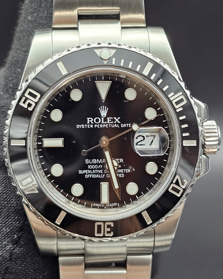 2011 Rolex Submariner Date 40MM Black Dial Oyster Bracelet (116610LN)