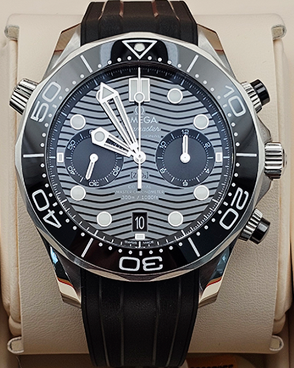 2020 Omega Seamaster Diver 300M 44MM Black Dial Rubber Strap (210.32.44.51.01.001)