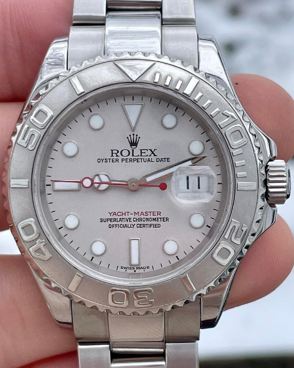 2004 Rolex Yacht-Master 40MM Silver Dial Oyster Bracelet (16622)