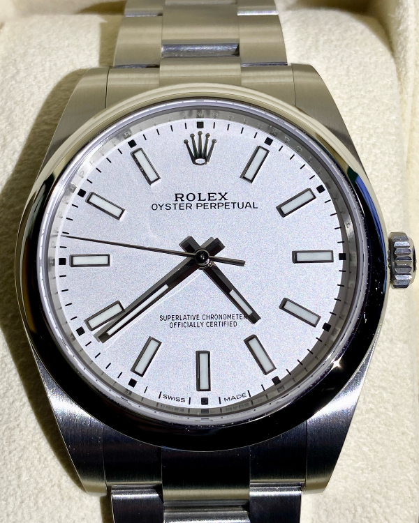 2019 Rolex Oyster Perpetual 39 Oystersteel White Dial (114300)