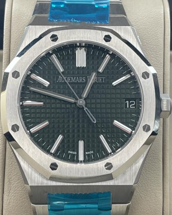 Audemars Piguet Royal Oak 41MM Steel Green Dial (15510ST)