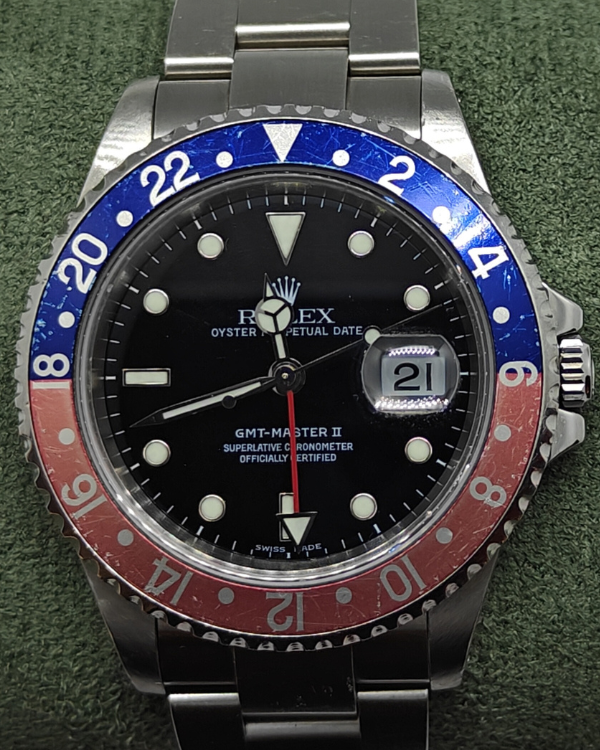 2002 (Y Serial) Rolex GMT-Master II "Faded Pepsi" 40MM Black Dial Steel Bracelet (16710)