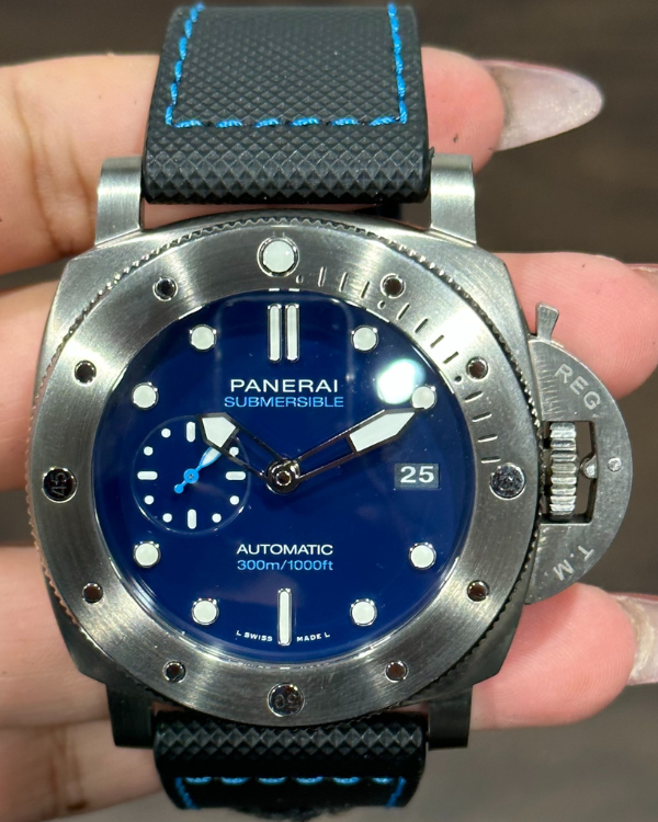 2022 Panerai Luminor Submersible BMG-Tech 1950 47MM Blue Dial Rubber Strap (PAM00692)