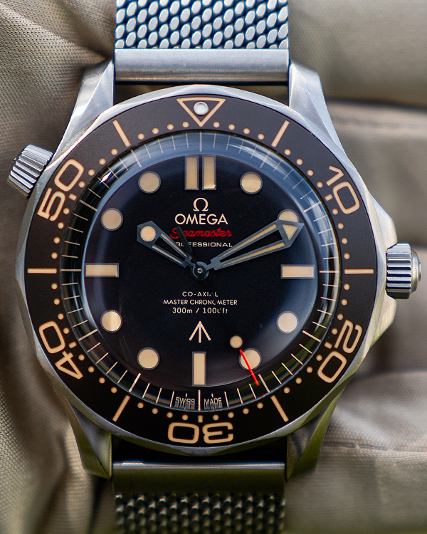 2022 Omega Seamaster Diver 300M "007 No Time To Die" 42MM Brown Dial Titanium Bracelet (210.90.42.20.01.001)