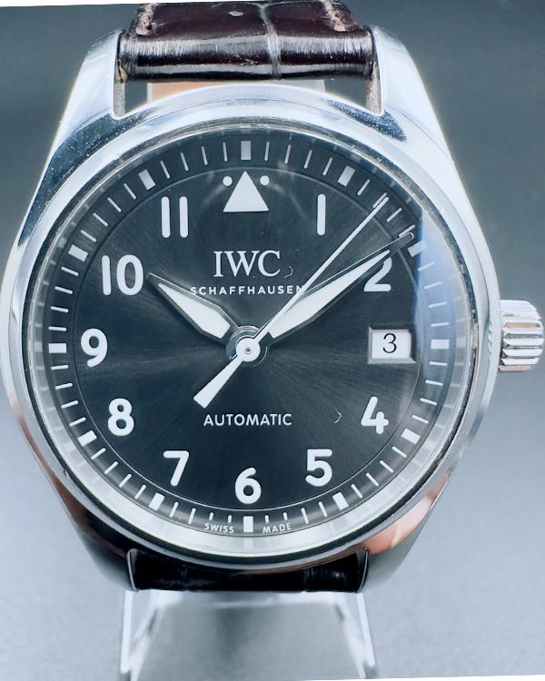 2016 IWC Schaffhausen Pilot’s Watch Automatic 36MM Grey Dial Leather Strap (IW324001)