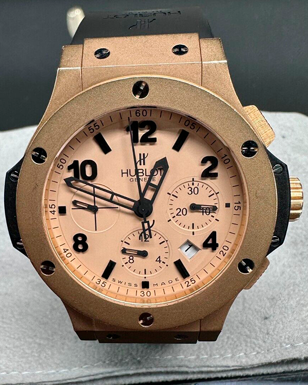 Hublot Big Bang 44MM Gold Dial Rubber Strap (301.PI.500.RX)