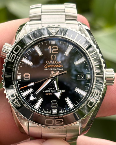 2019 Omega Seamaster Planet Ocean 39.5MM Black Dial Steel Bracelet (215.30.40.20.01.001)