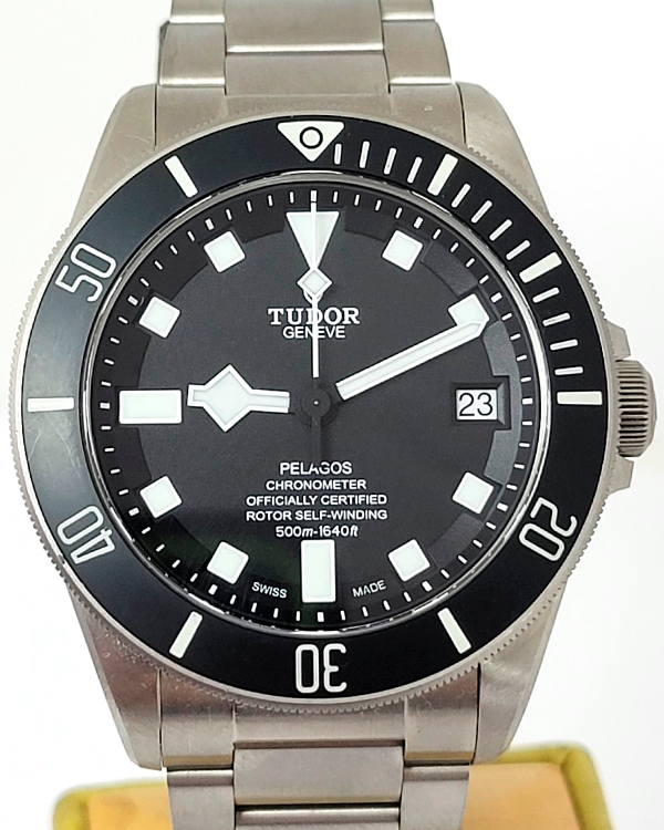 Tudor Pelagos 42MM Black Dial Titanium Bracelet (25600TN)