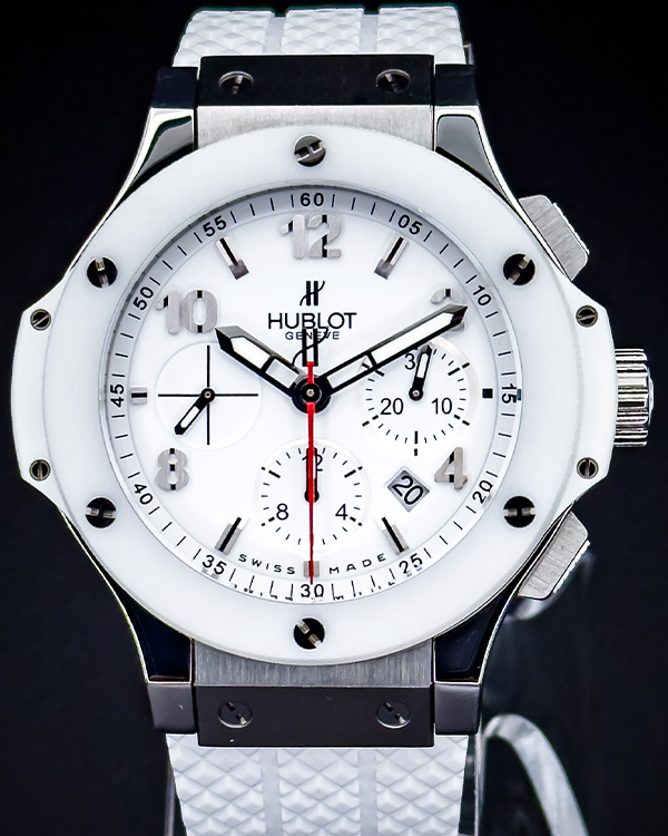 2009 Hublot Big Bang 44M White Dial Rubber Strap (301.SE.230.RW)